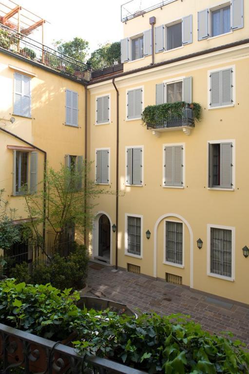 Cerva Fashion District Apartment Milan Extérieur photo